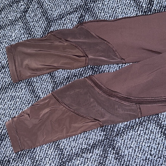 Lululemon Mesh Accented Leggings - Picture 9 of 10
